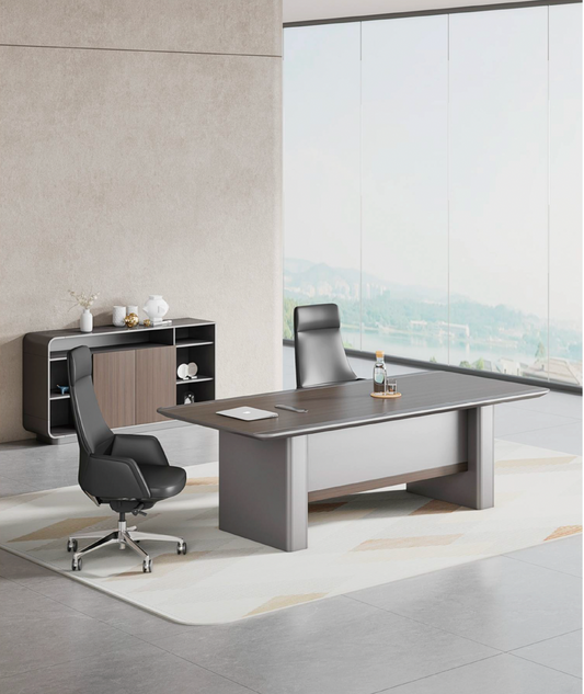 Ben Macdui office table