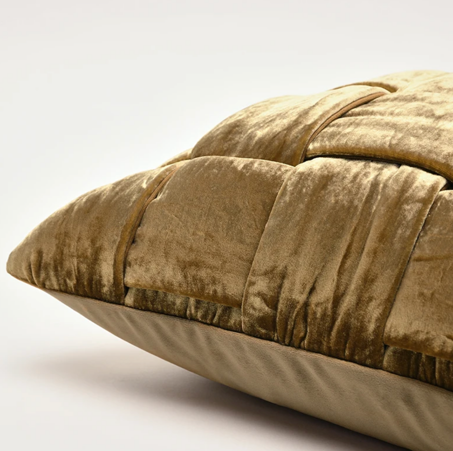 Gold cushion