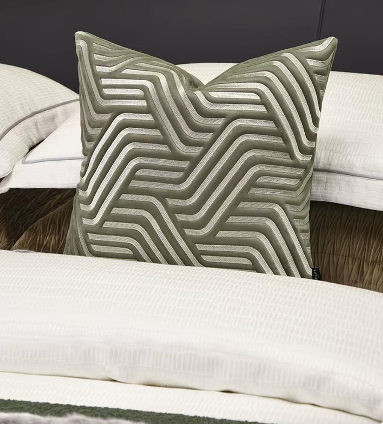 Stripe cushion